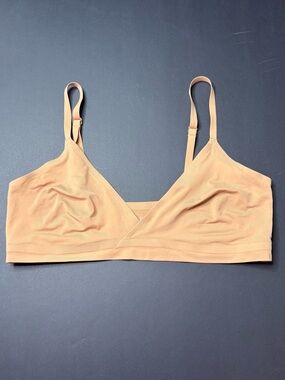Abercrombie & Fitch Nude Triangle Bralette